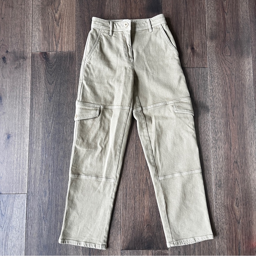 Aritzia Wilfred Free high waisted cargo pants, tan size 00 - Picture 3 of 15